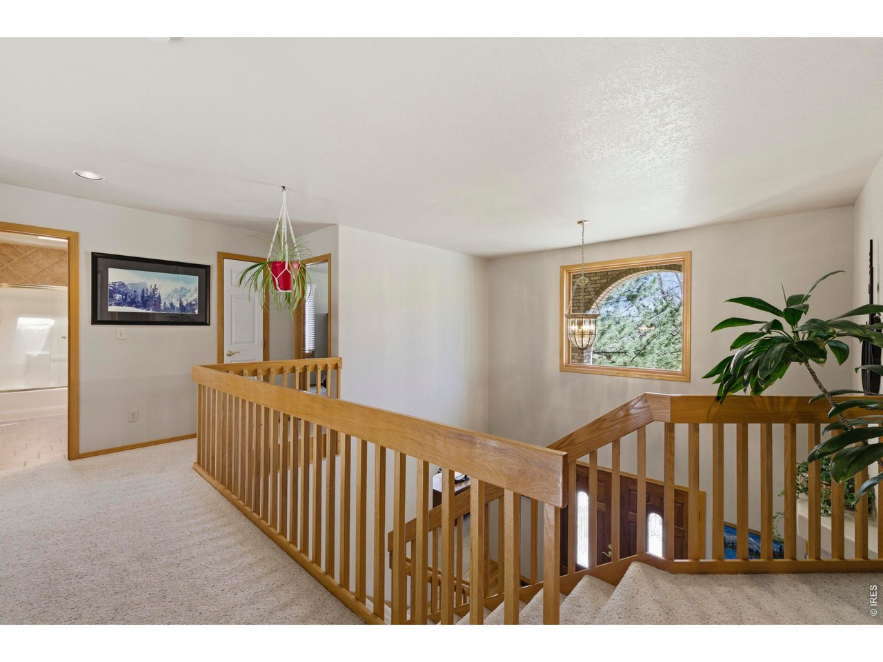 14' Walking Bridge with great views!