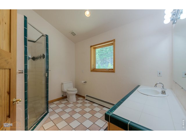 Property Photo 27 Primary bathroom