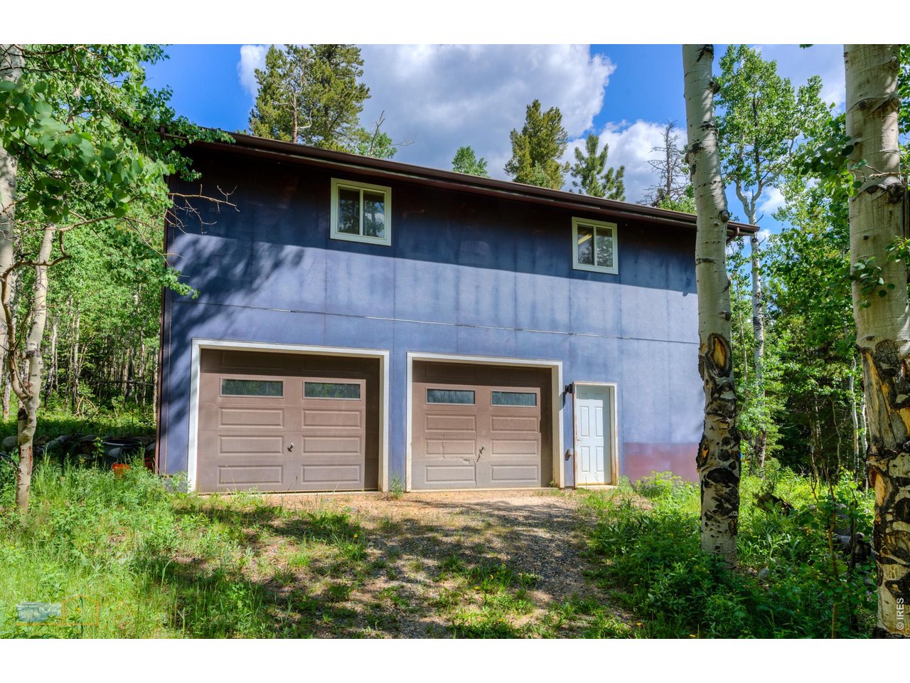 Detached Garage/workshop