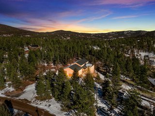 412 Evergreen Rd Black Hawk, CO 80422
