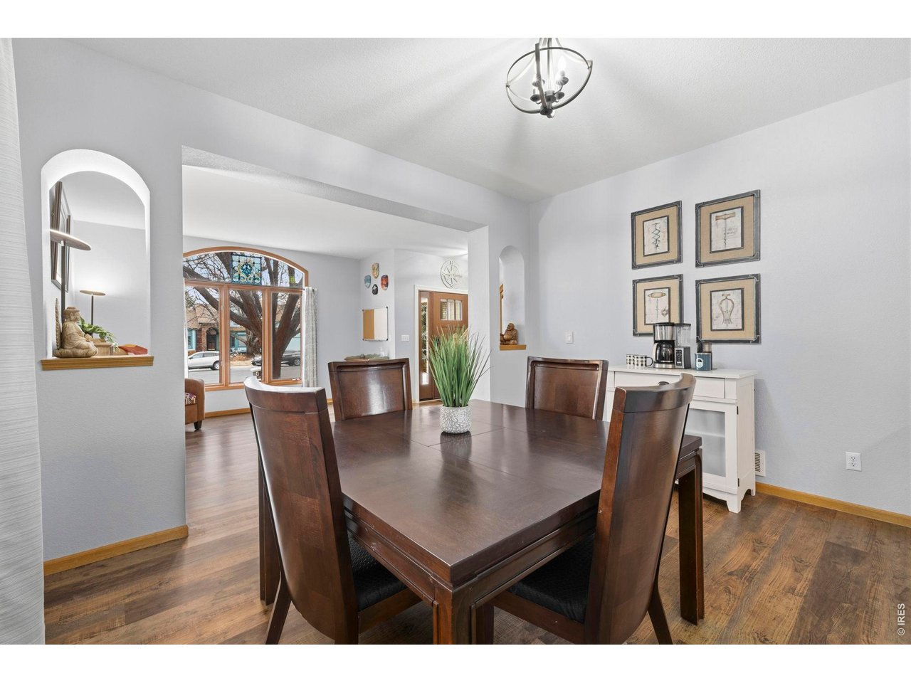 Expansive dining area