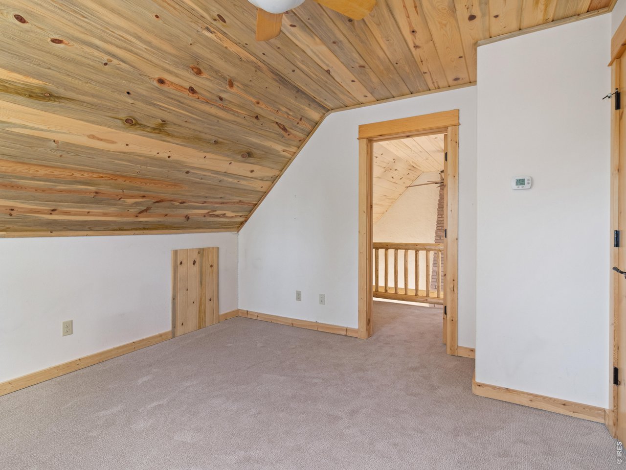Bedroom 3 with loft access