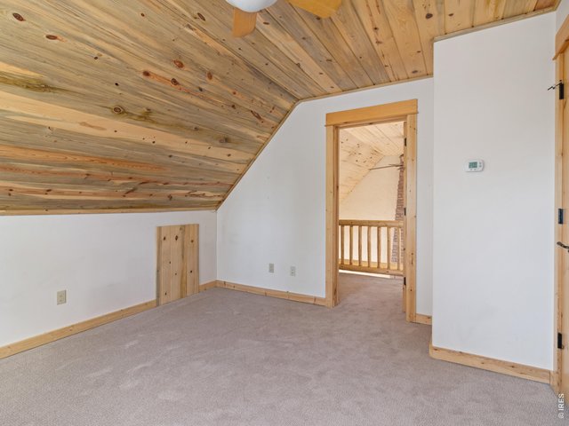 Property Photo 25 Bedroom 3 with loft access