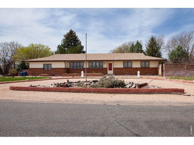 Property Photo 1 