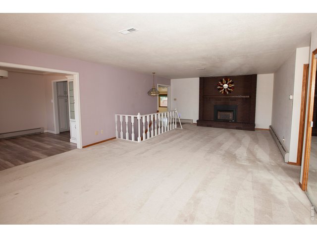 Property Photo 8 Living room