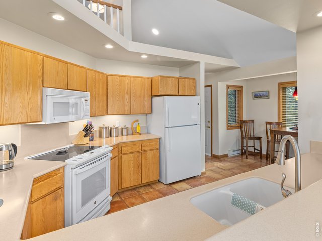 Property Photo 15 