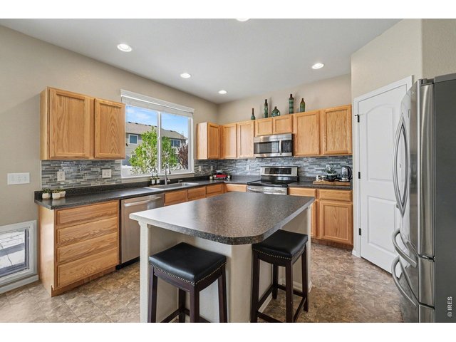 Property Photo 8 Kitchen