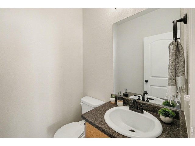 Property Photo 10 Bathroom 2