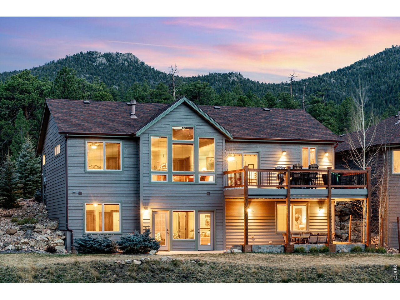 Convenient floorplan with walk out basement.