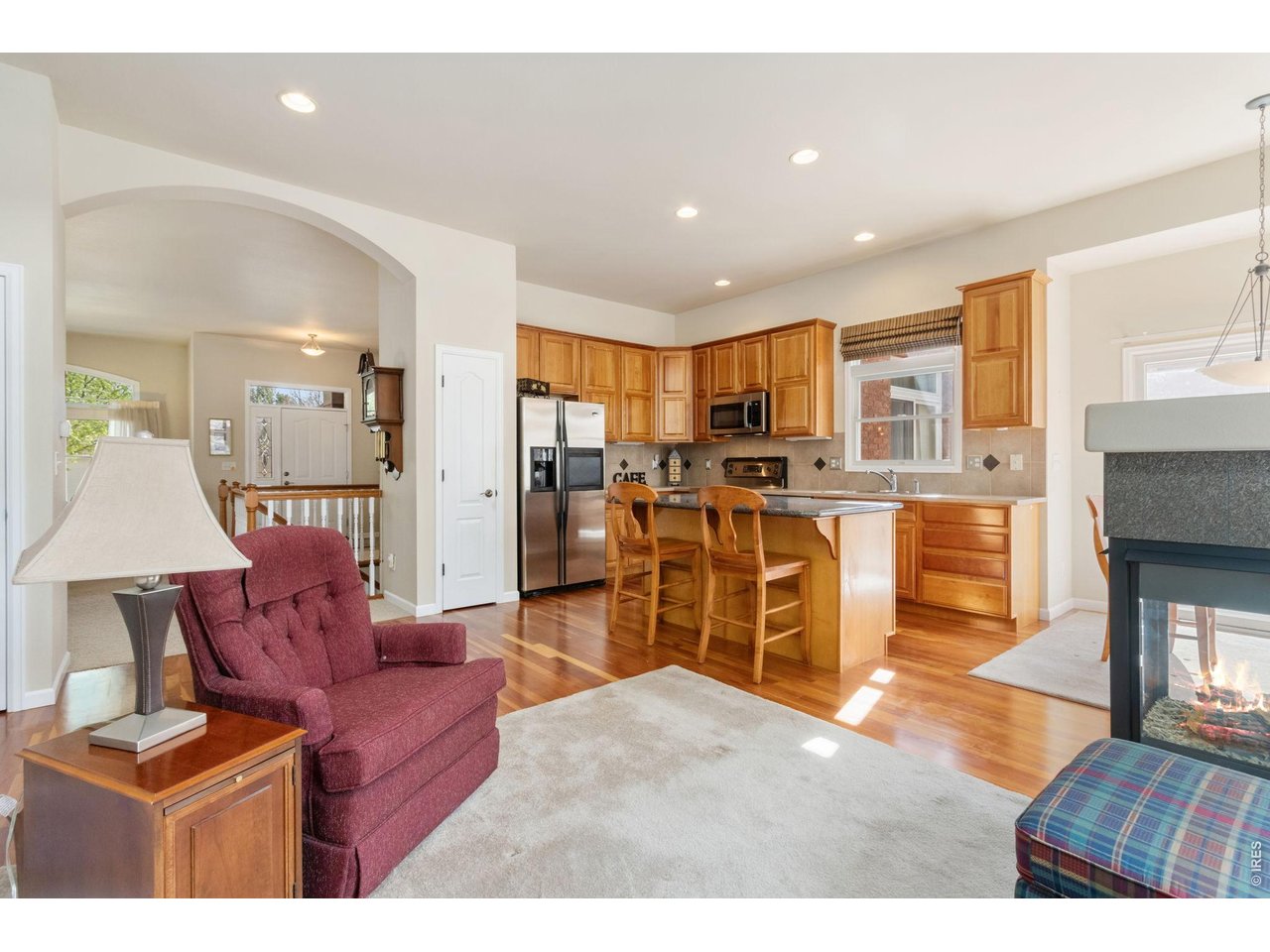 Open and bright entertaining space
