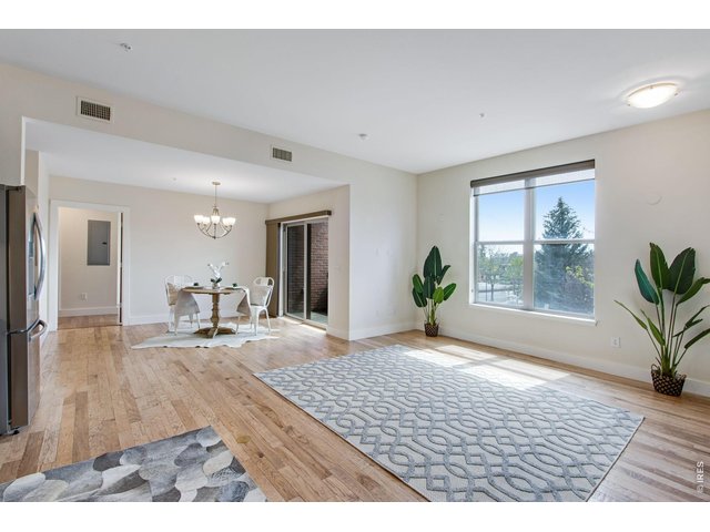 Property Photo 8 Spacious Layout