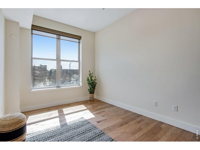 Property Photo 28 Great Natural Light
