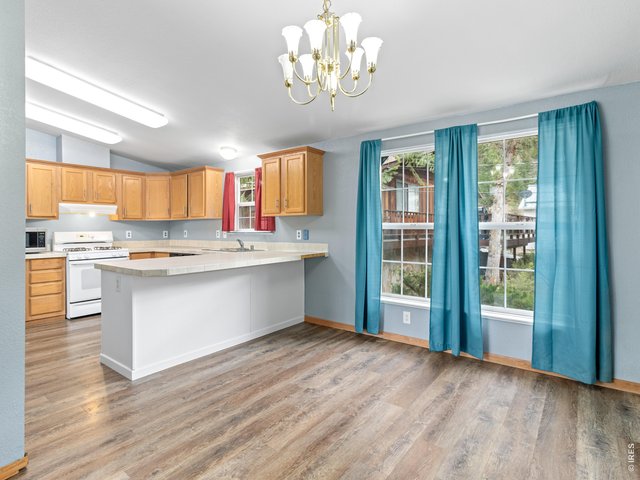 Property Photo 15 