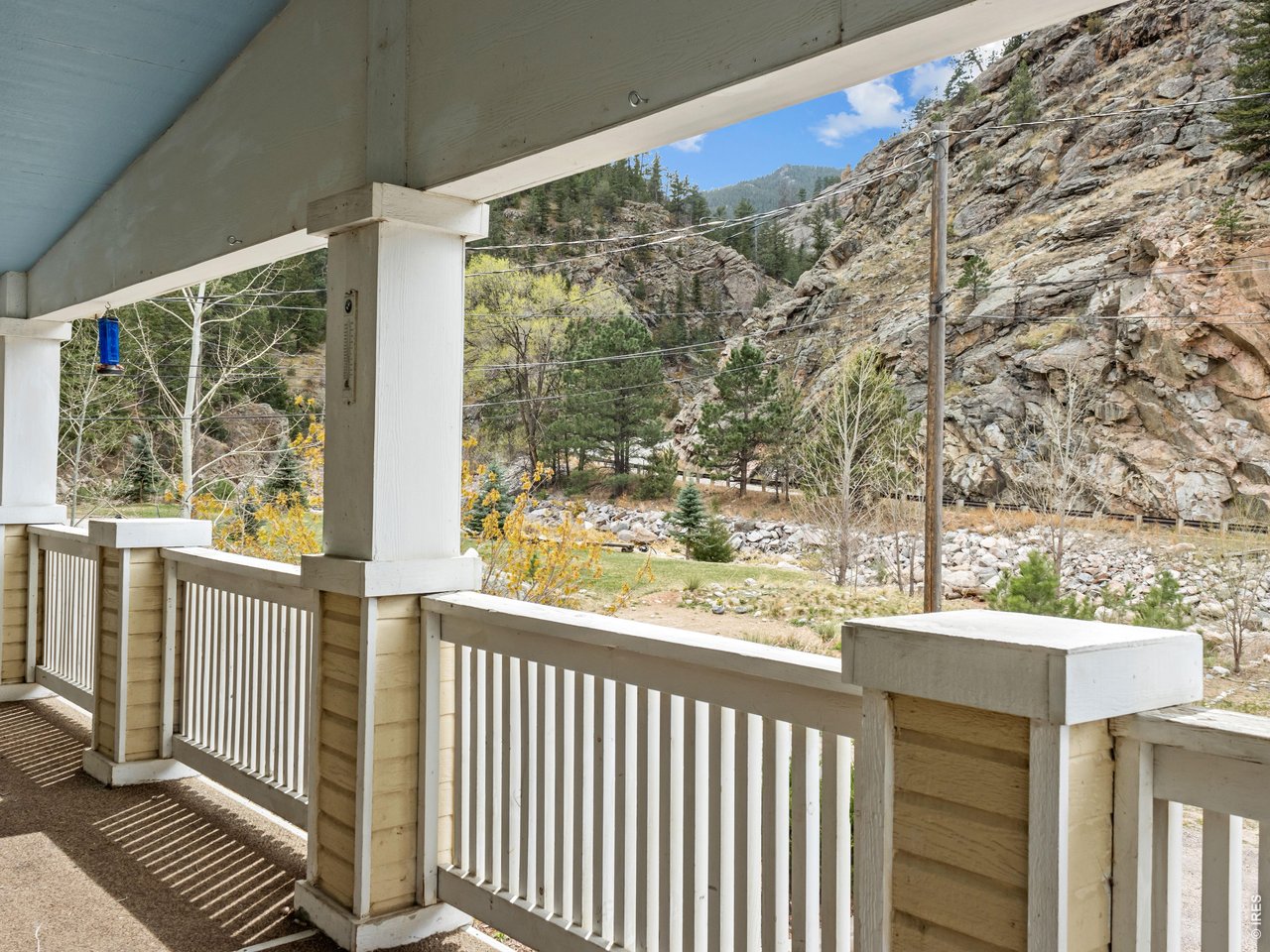 Fish from your own property or simply relax and enjoy the stunning river and mountain views from the expansive covered front porch