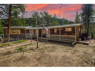 117 Aspen Dr Lyons, CO 80540