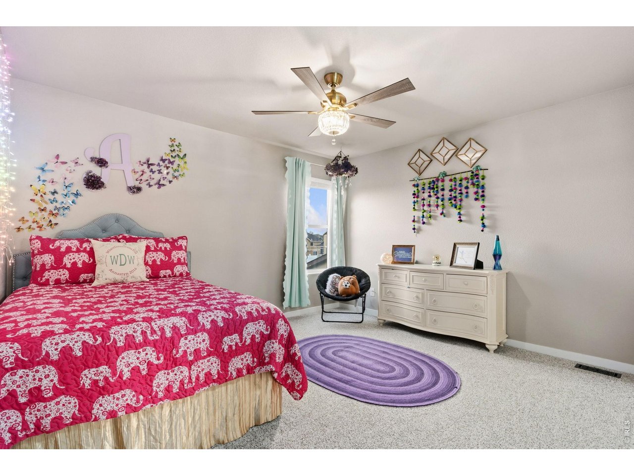 Upstairs, bedroom 2