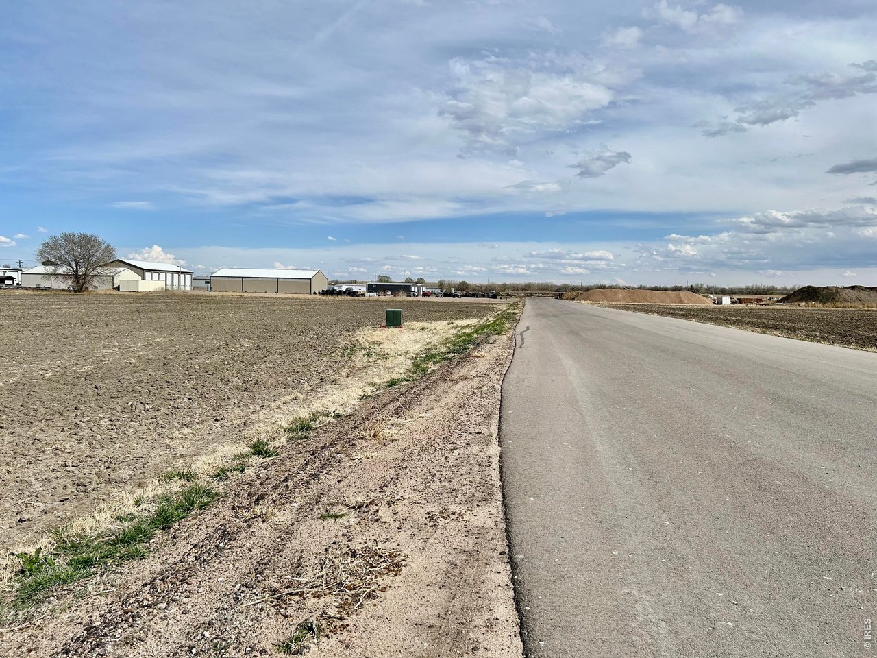 Jacks Lane (Paved)