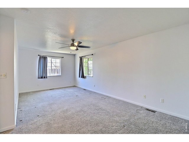 Property Photo 19 Huge Primary Suite