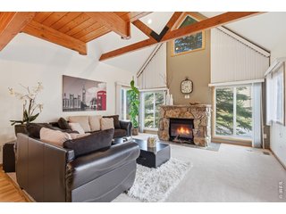 300 Far View Dr 12 Estes Park, CO 80517