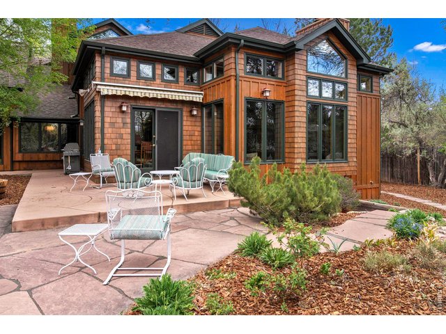 Property Photo 42 Outside entertaining