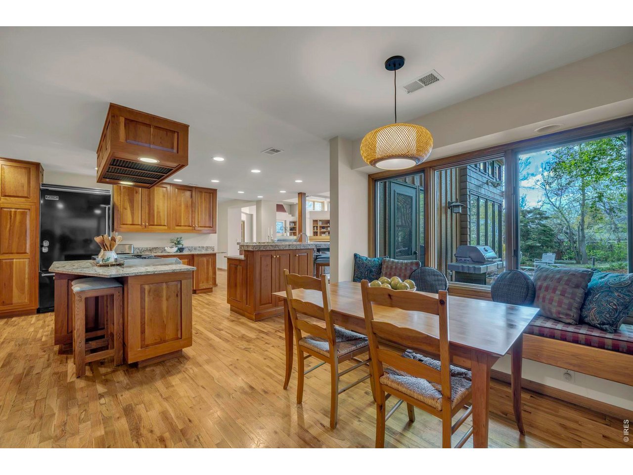 Large window seat in breakfast nook