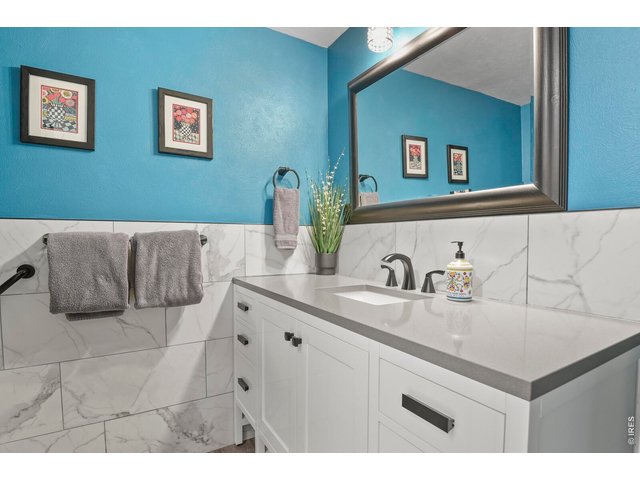 Property Photo 20 Updated Primary Bathroom