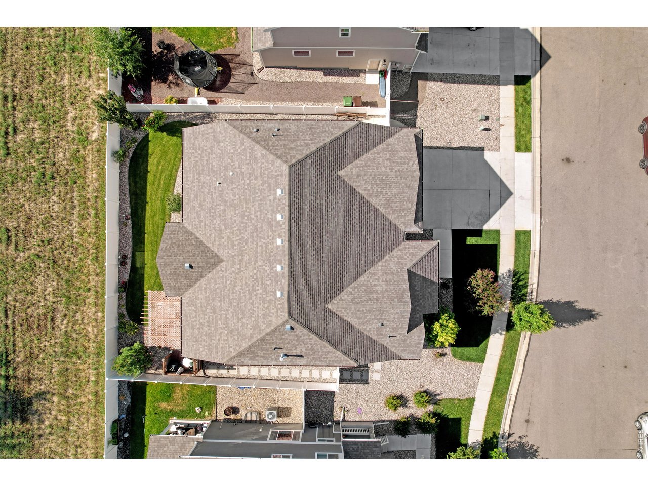 Overhead View of the home and lot