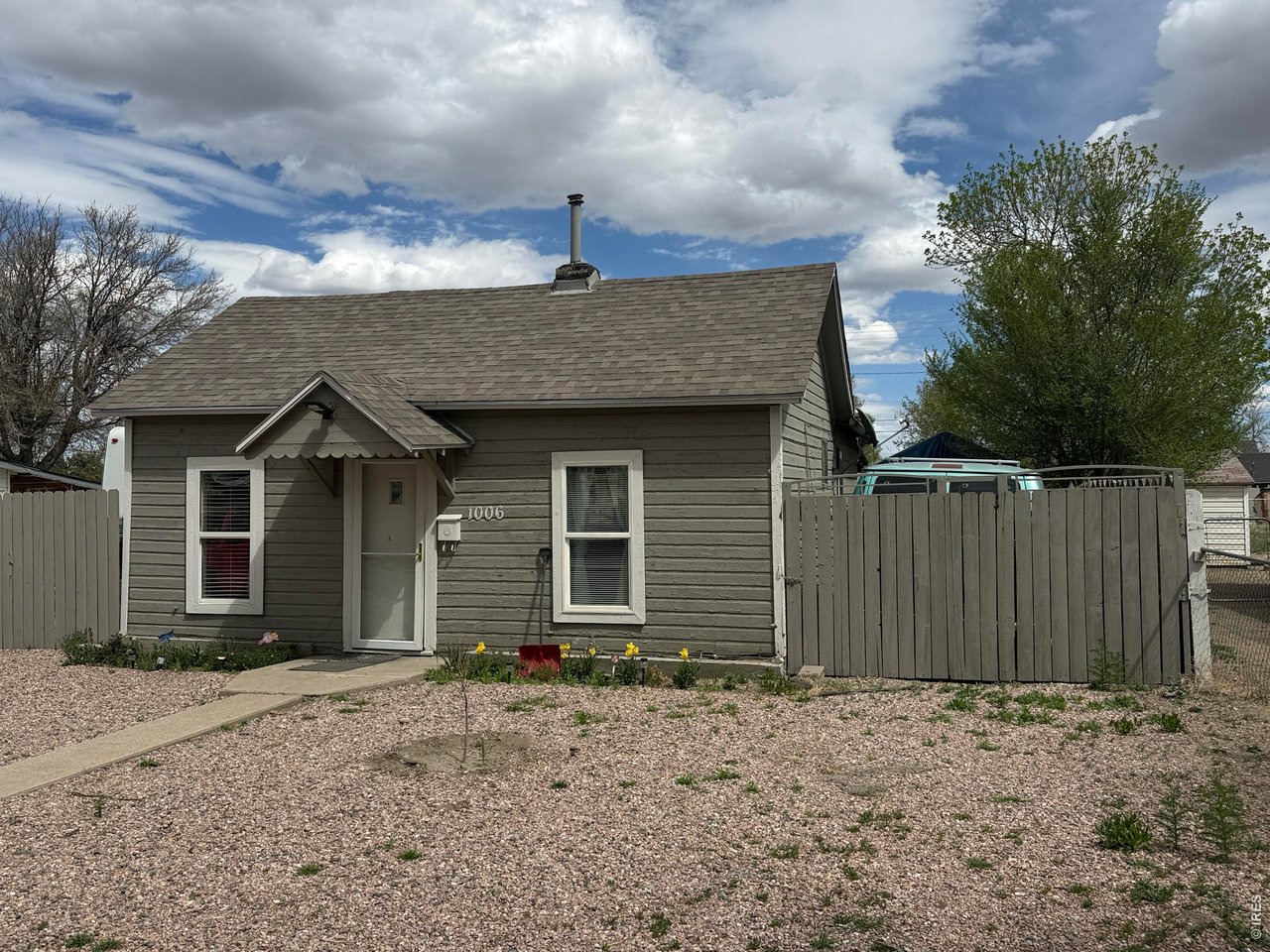 Property Photo 1 