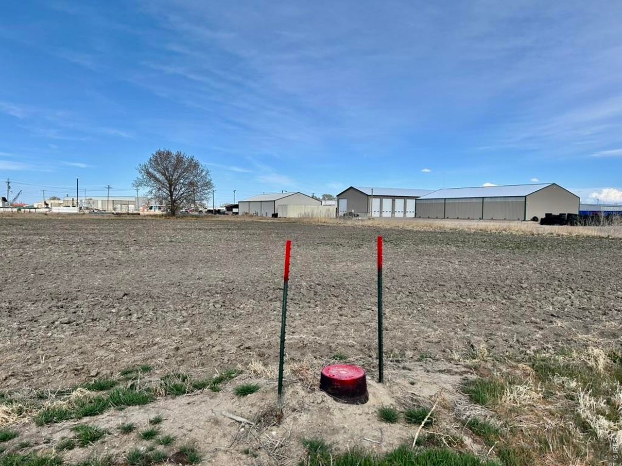 335 Jacks Lane, Vacant Lot also For Sale.
