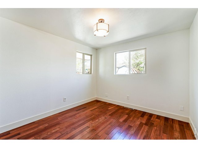 Property Photo 17 Bedroom 3