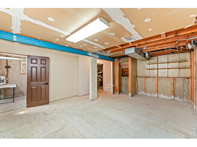 Property Photo 20 Basement