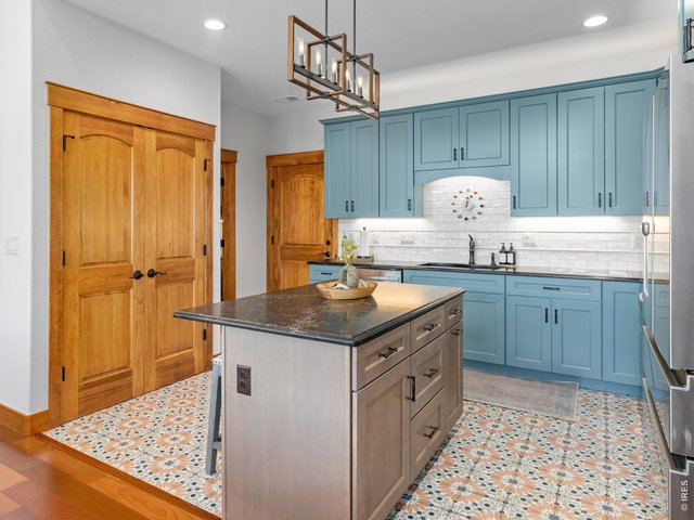 Property Photo 25 