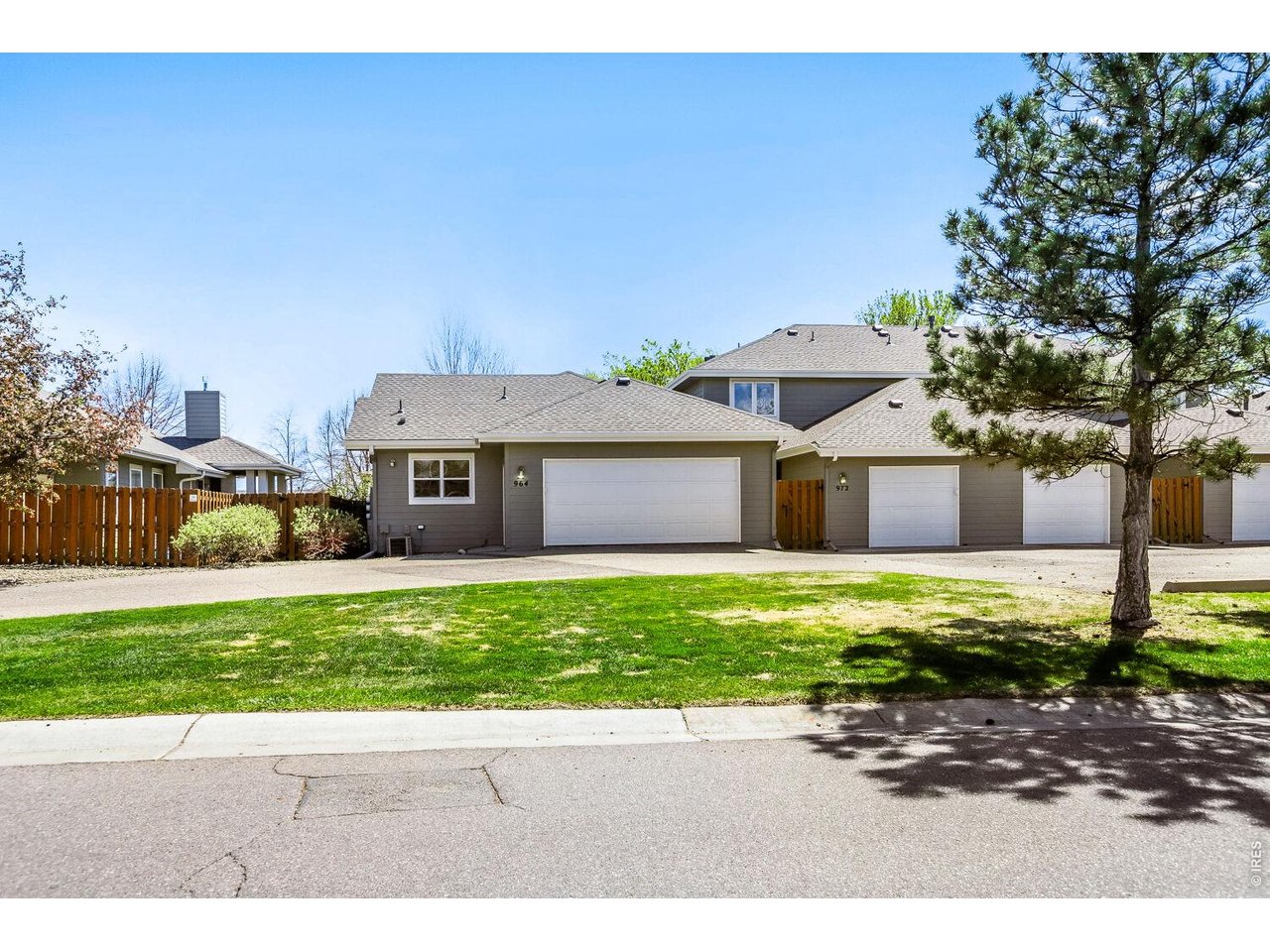 Attached 2 car garage