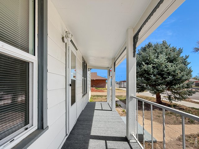 Property Photo 3 Front Porch
