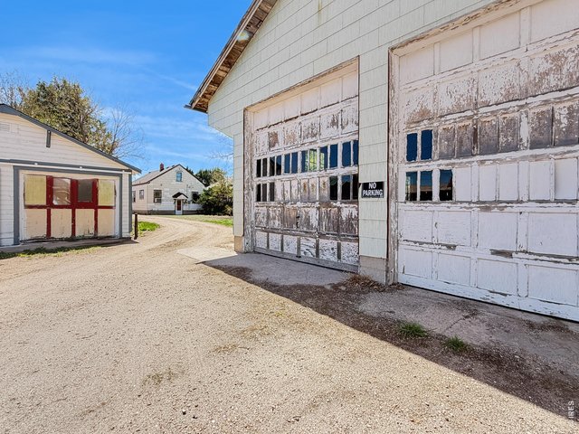 Property Photo 42 Easement (no parking zone)