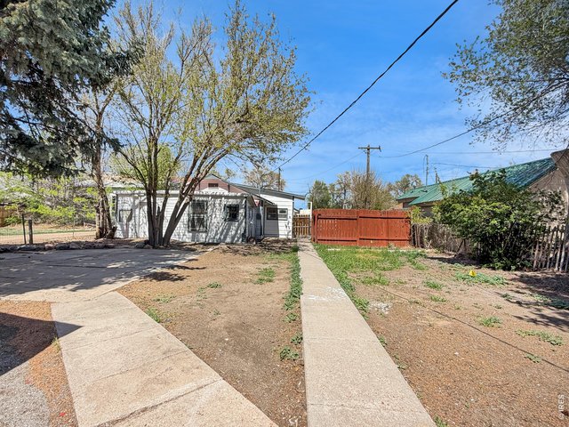 Property Photo 31 Nice back yard