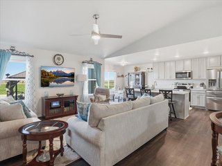 715 Apex Trl Ault, CO 80610