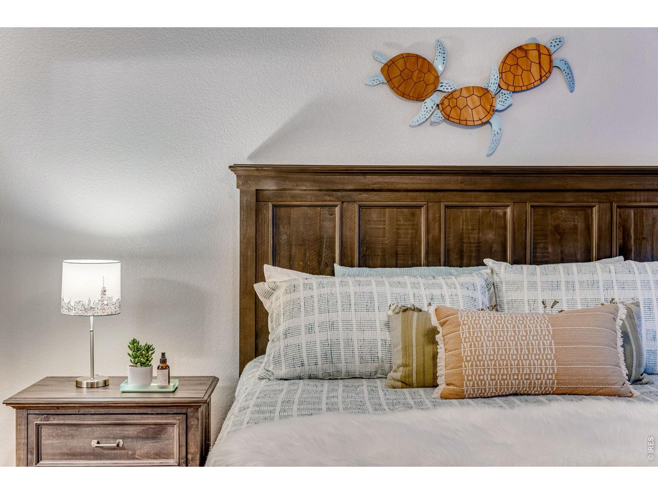 After a long day, the perfect area for relaxation!
