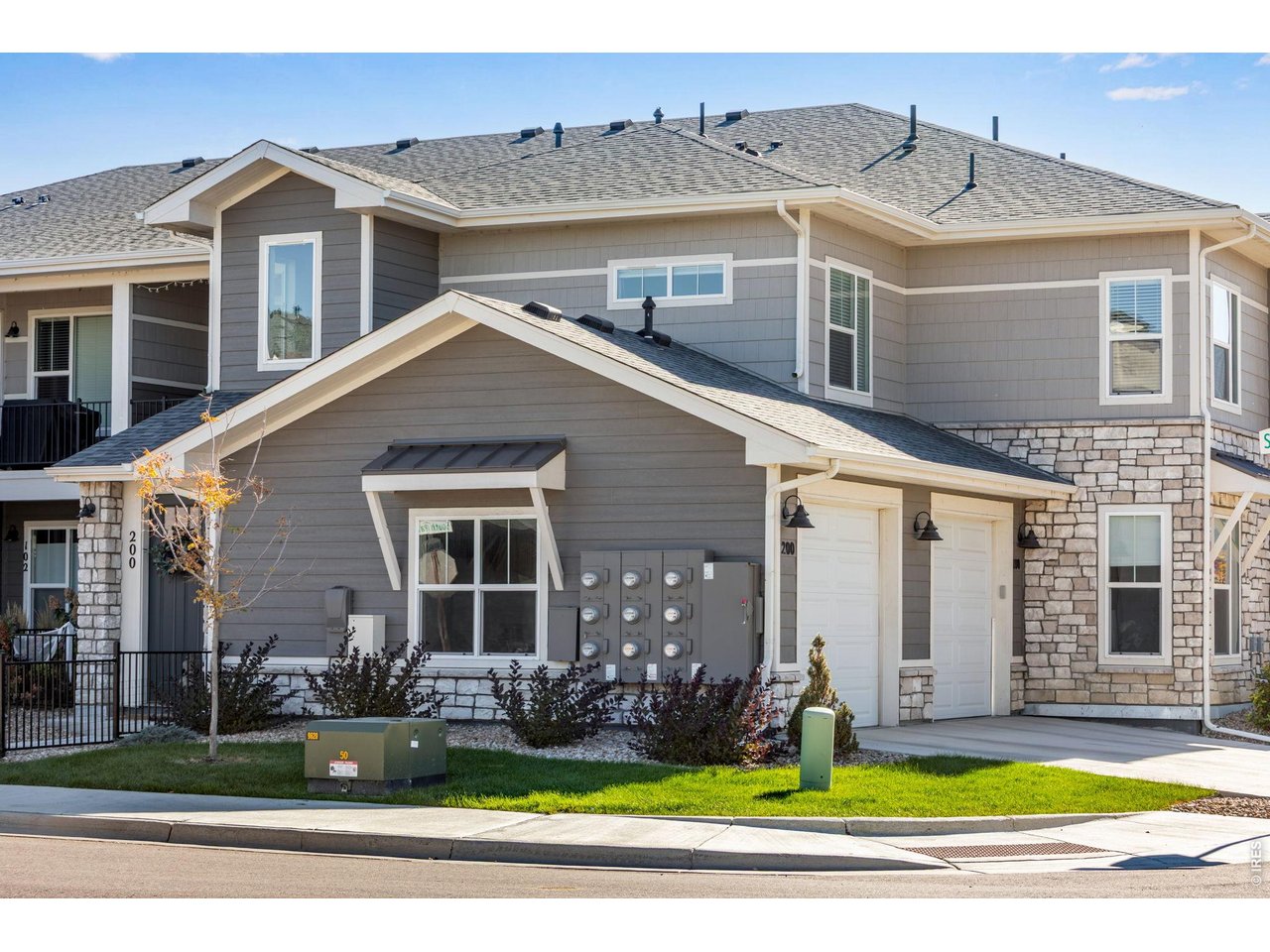 Convenient single car garage with opener = better than new customized throughout!