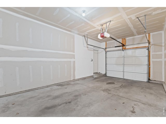 Property Photo 22 Oversized Attached Garage