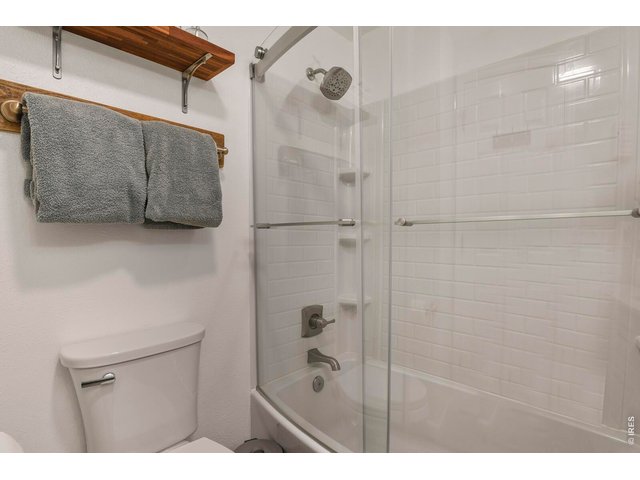 Property Photo 25 Main Level 3/4 Bathroom