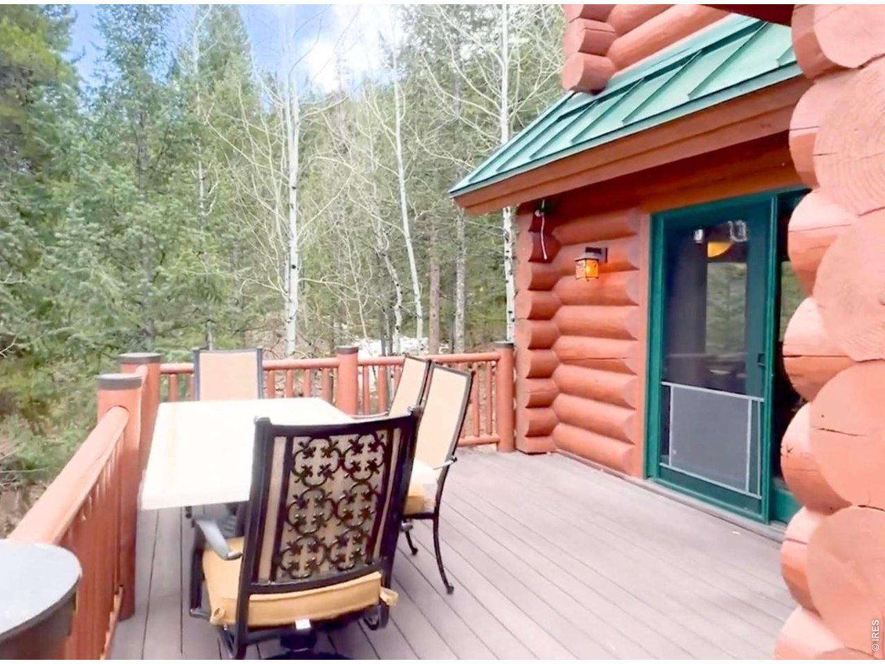Outdoor living in your Mountain Home!