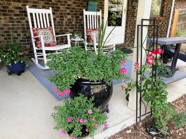 Property Photo 2 Welcoming Front Porch