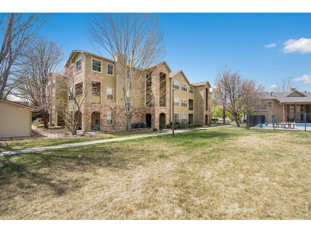 Property Photo 1 Welcome to 5620 Fossil Creek Pkwy 6308! Green belt at your front door, plenty of open space, and nearby Parks to explore!