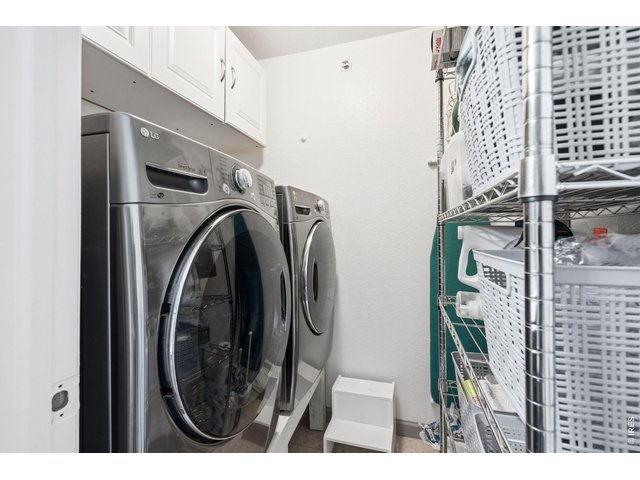 Property Photo 26 Washer and Dryer are included!