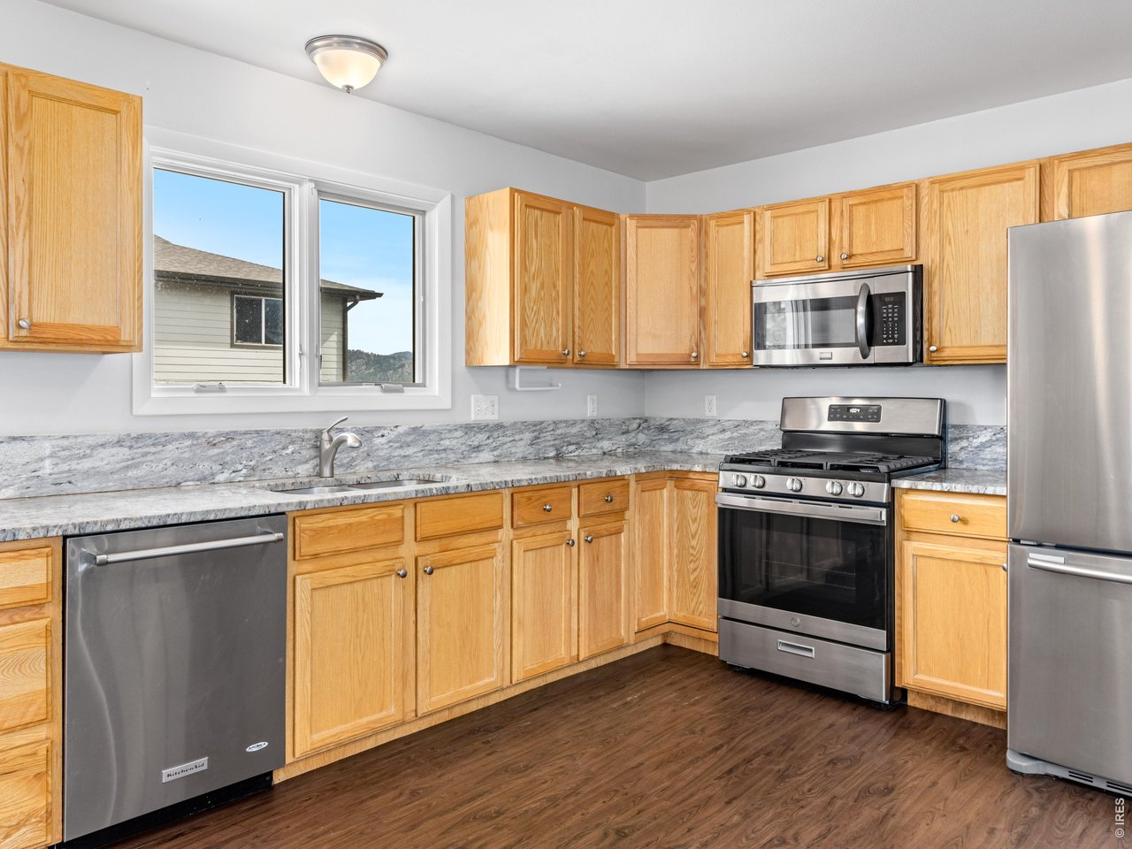 Full Open KItchen