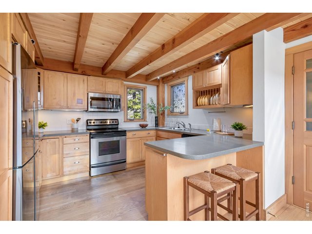 Property Photo 13 