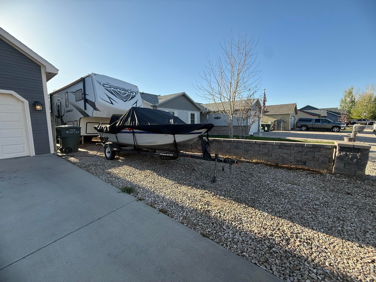 Exterior RV/Boat Parking