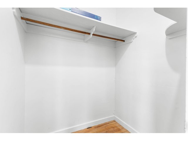 Property Photo 32 Third bedroom's closet
