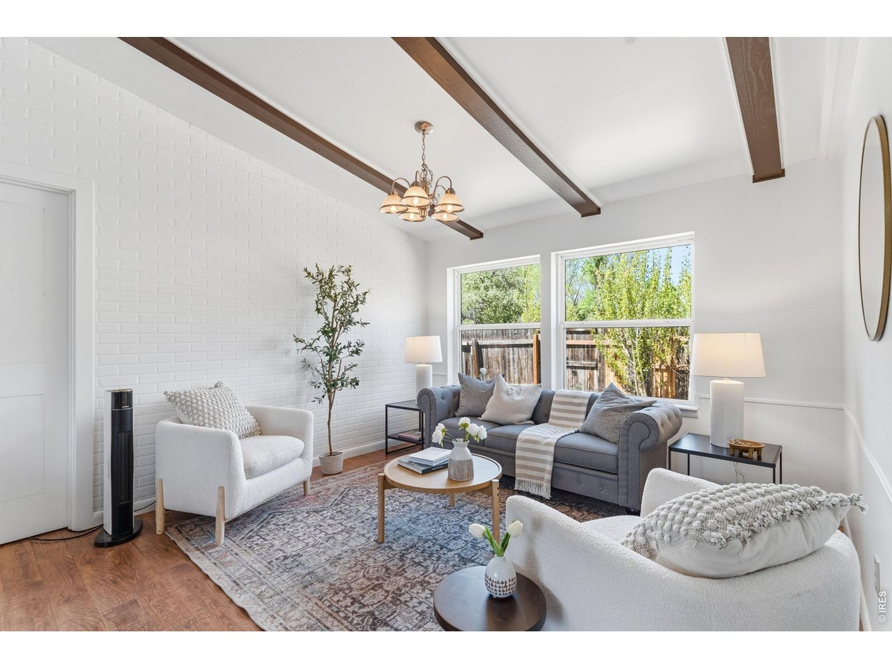 Vaulted Ceilings 